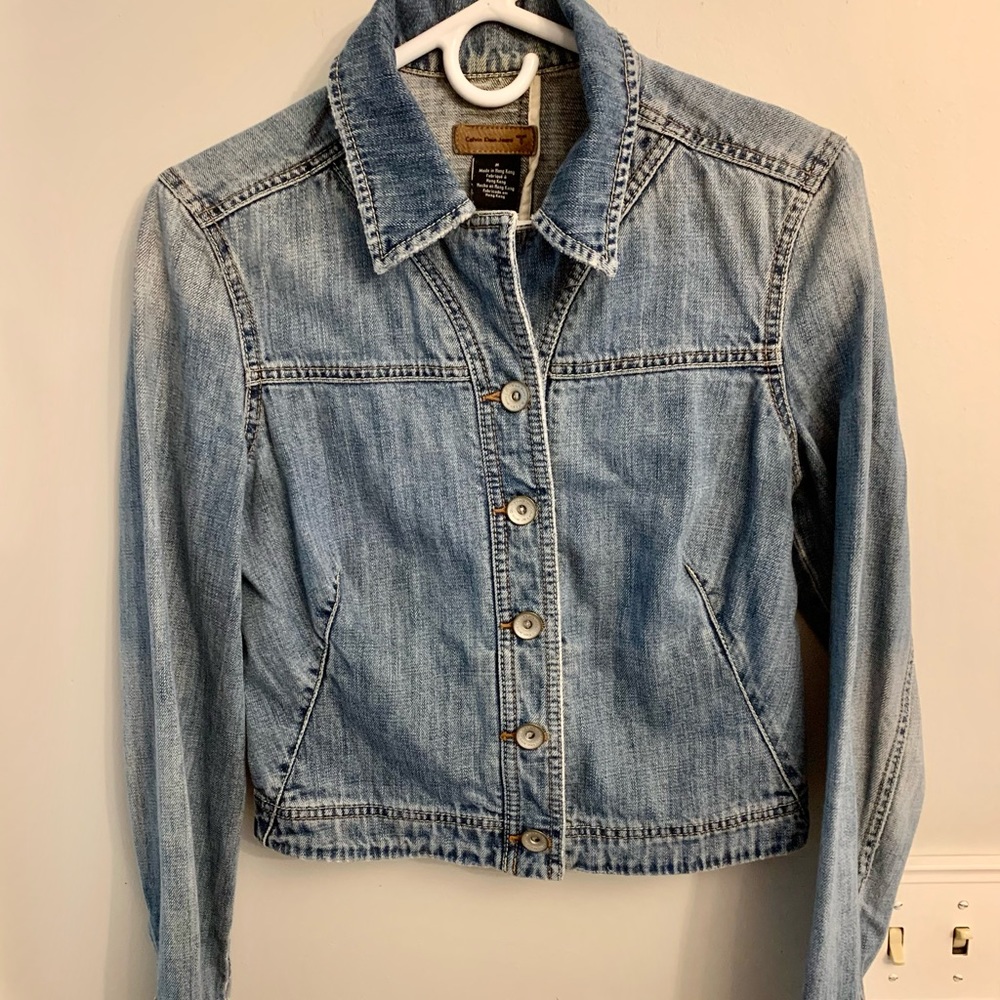 Calvin Klein Cropped Jean Jacket EUC